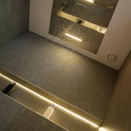 ベッド・アンド・ブレックファスト Bed & Wellness De Leilinde