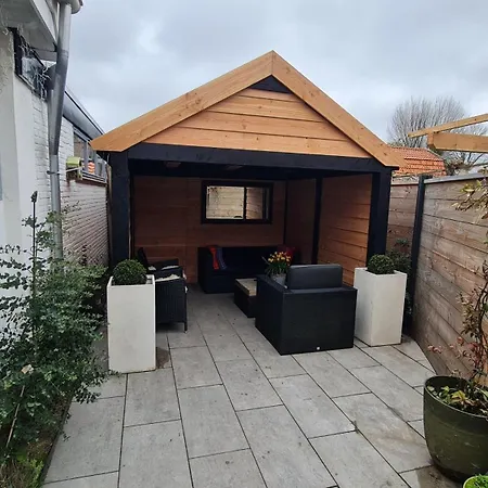 Bed & Wellness De Leilinde 4* Nieuwe-Niedorp