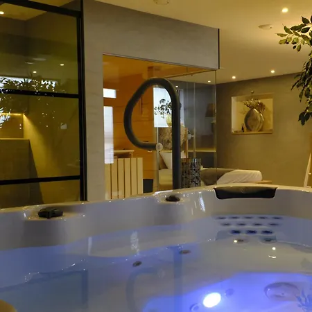 Bed & Wellness De Leilinde Bed & Breakfast