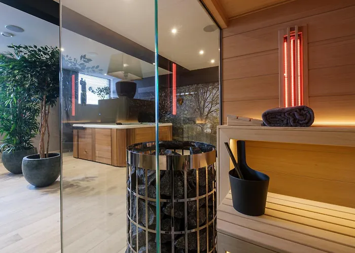 Bed & Wellness De Leilinde 4* Nieuwe-Niedorp