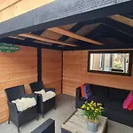 Bed & Wellness De Leilinde Bed & Breakfast